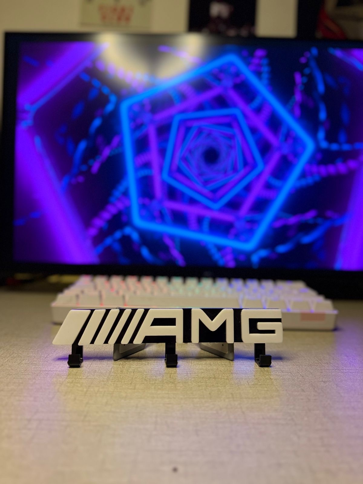 AMG Keychain Holder  Stylish Automotive Keychain Display Stand for Car Enthusiasts